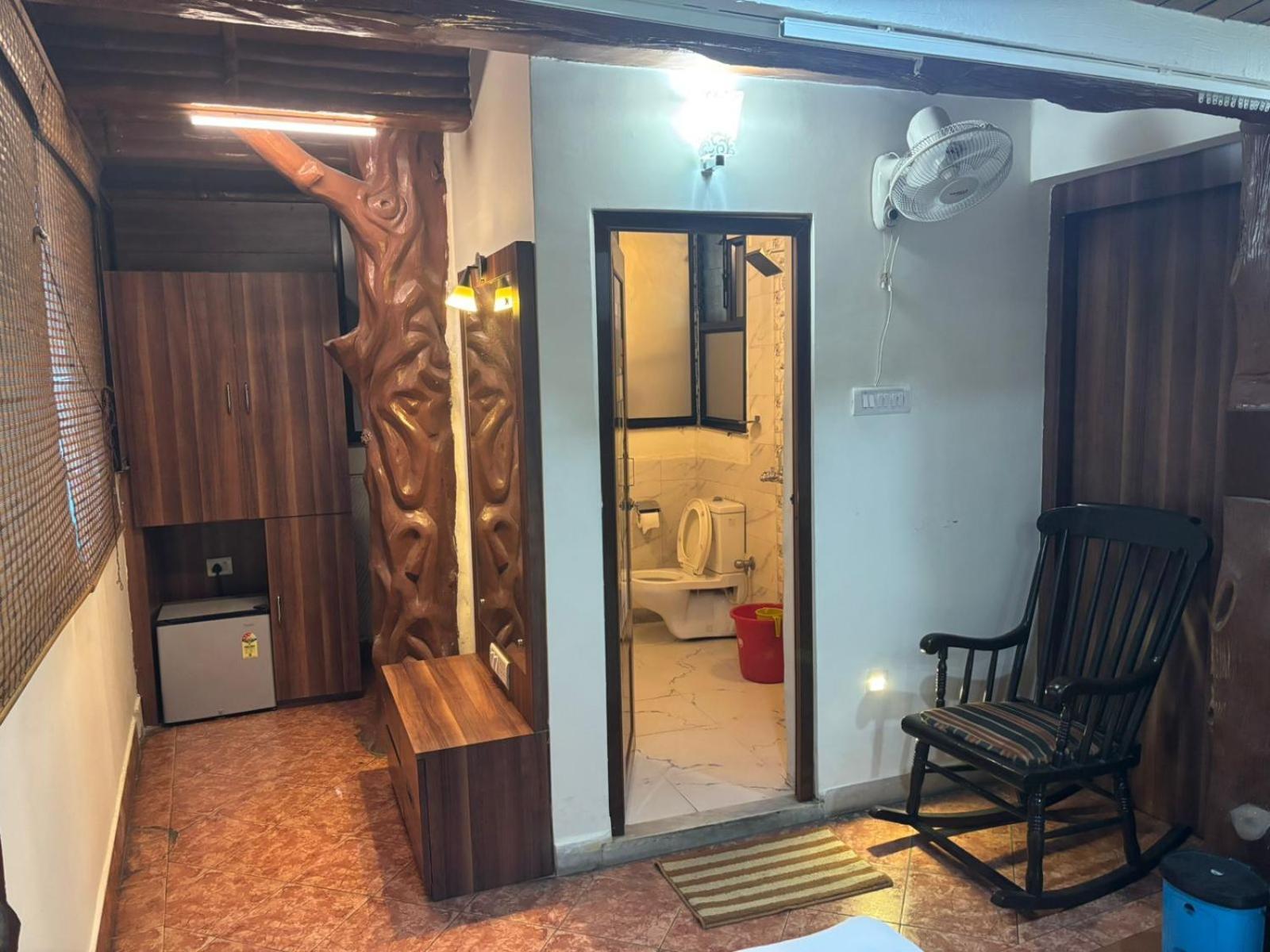 Om Sai Villa Guesthouse Kolkata Ngoại thất bức ảnh