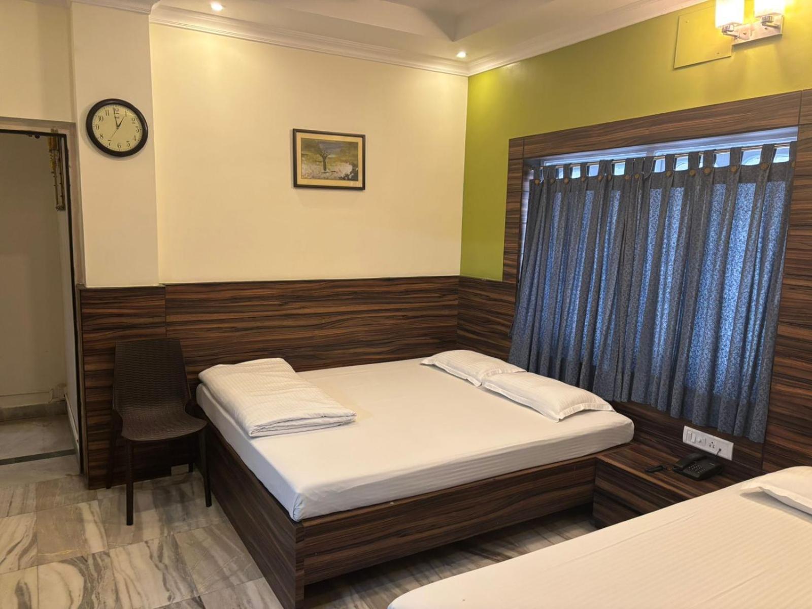 Om Sai Villa Guesthouse Kolkata Ngoại thất bức ảnh