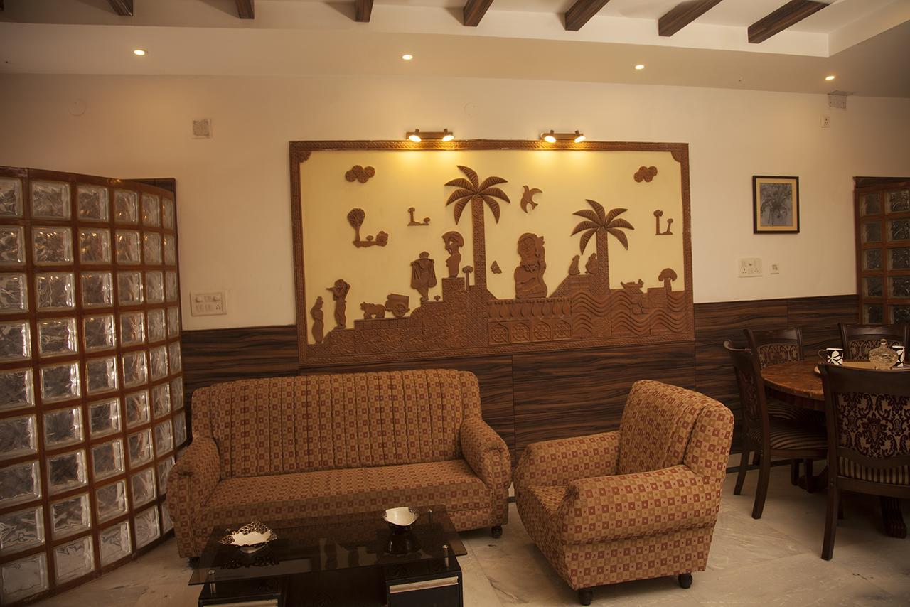 Om Sai Villa Guesthouse Kolkata Ngoại thất bức ảnh